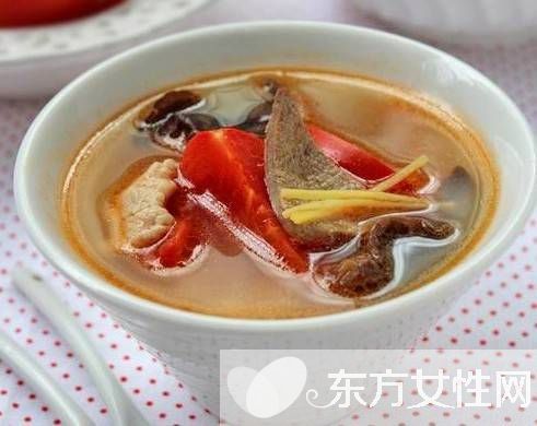 猪肝汤的功效有哪些 揭猪肝的做法