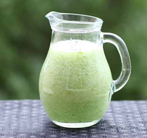 揭冬瓜汁的作用 利尿消肿除色斑