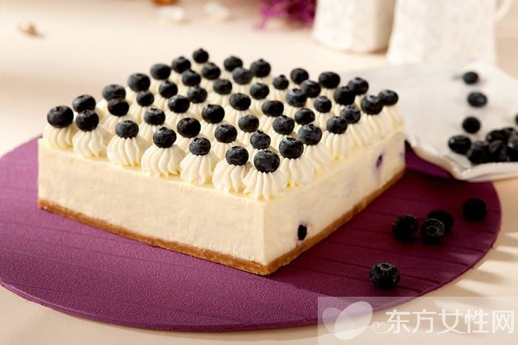 蓝莓芝士蛋糕的做法 简单几招让你轻松学会