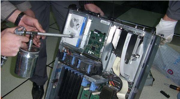 怎么清理电脑灰尘 8个步骤轻松处理