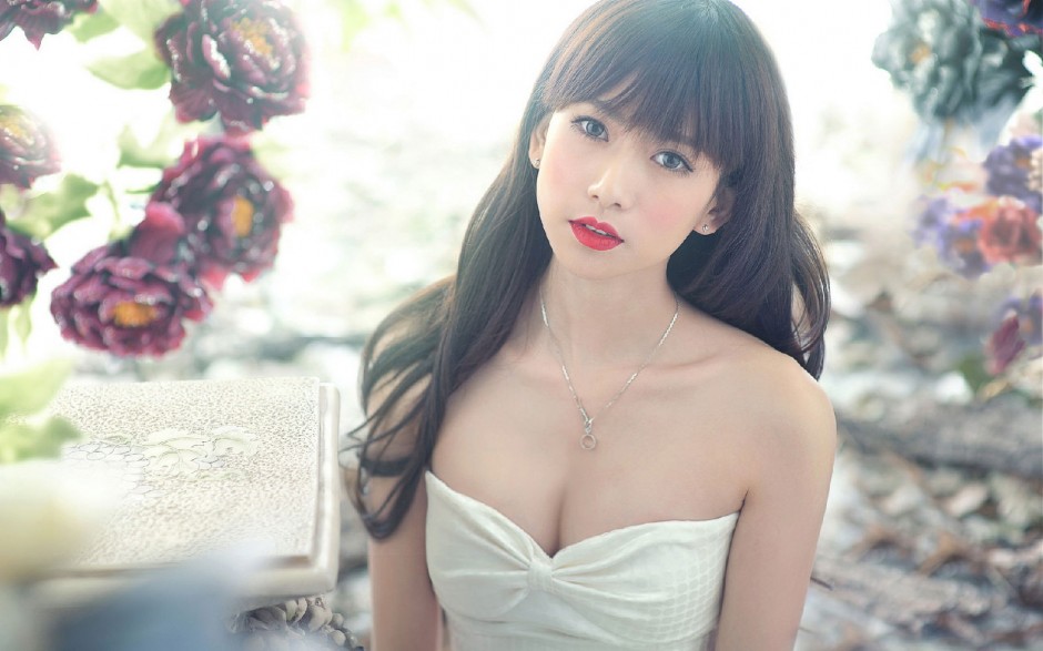 宫外孕的表现有哪些  宫外孕是怎么引起的