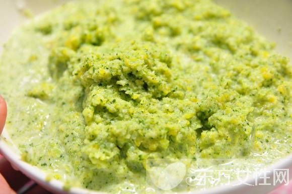 10个月宝宝发育指标 这些方面你家宝宝达标了吗