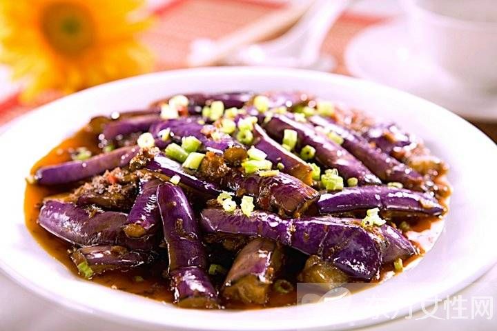 茄秧的功效与作用 茄子拌着吃最健康