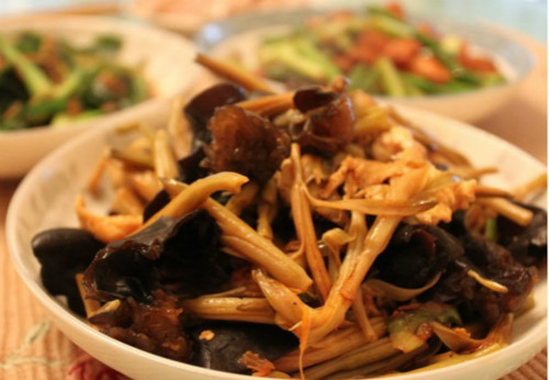 黄花菜的做法 黄花菜的营养价值有哪些