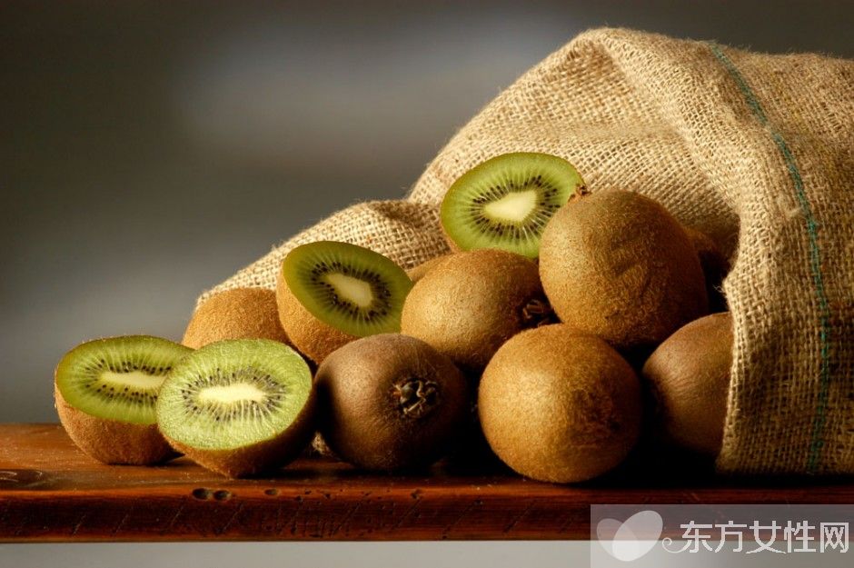 孕妇可以吃猕猴桃吗 猕猴桃的食用禁忌你了多少