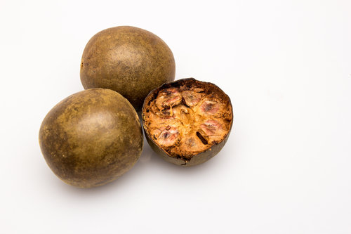 罗汉果泡水喝的功效有哪些 它为何如此受欢迎