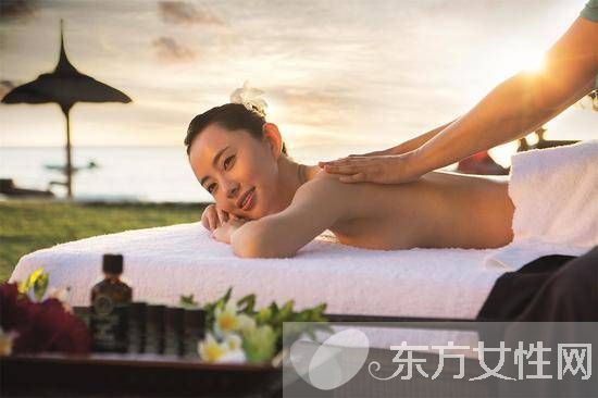 精油的功效及用法介绍 精油的各种用法推荐