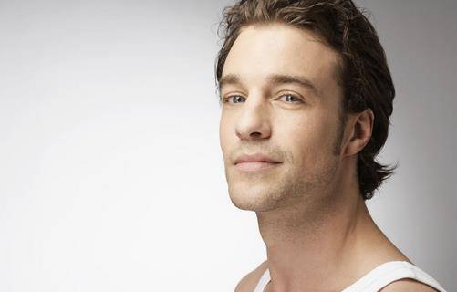 冬季男士护肤小窍门 掌握三步不惧干燥