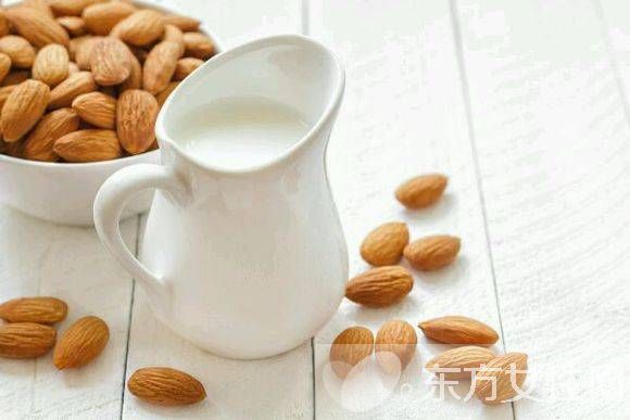 牛奶不能与什么同食 这8大“克星”要远离