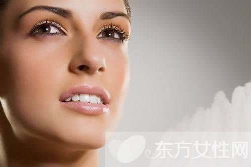 10招快速美白牙齿的方法 多吃含高维C水果也可美白