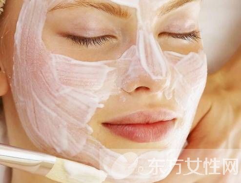 牛奶面膜的功效与作用 敷面膜的注意事项有哪些