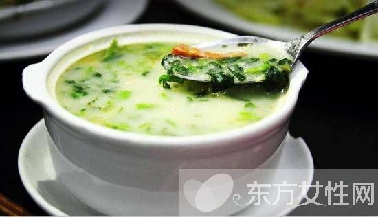 青菜汤的两大家常做法 这么做不止美味