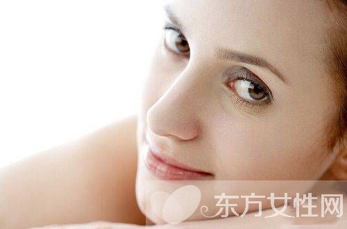 婴儿油的功效与作用 如何用婴儿油去除黑头