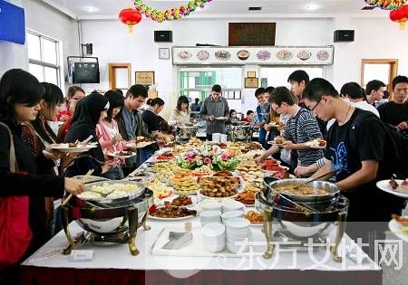 开斋节的来历 各族开斋节的区别