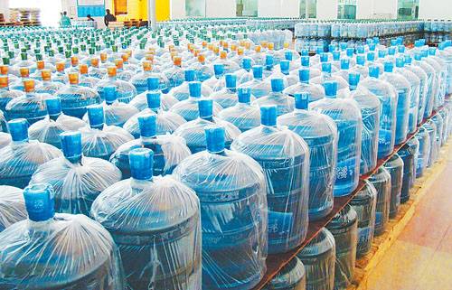 你还在喝桶装水 那么这些常识你一定要知道