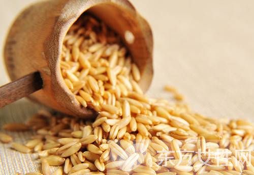燕麦的功效与作用 常吃燕麦有美白淡斑的效果哦