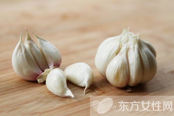 大蒜的功效与作用 大蒜的最佳养生吃法推荐
