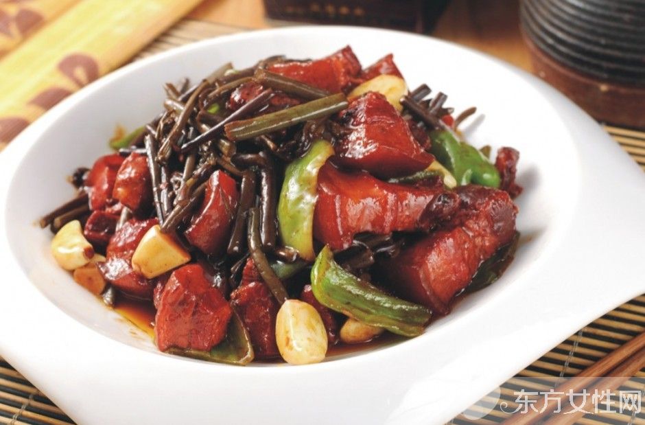 野蕨菜的营养价值 这些美味做法你尝试过吗