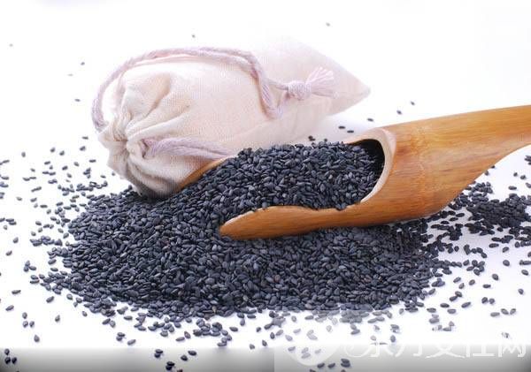 夏季饮食养生最佳开胃食物 夏天不得不吃的水果推荐