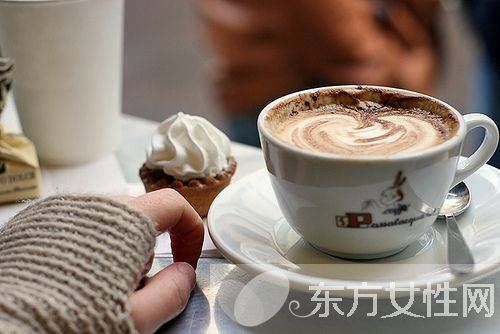 西洋参泡水喝的功效 一定不要和这些食物一起吃哦