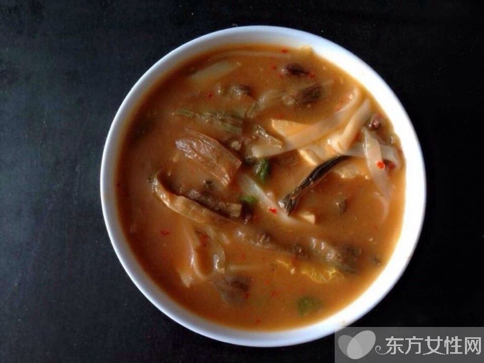 野蕨菜的营养价值 这些美味做法你尝试过吗