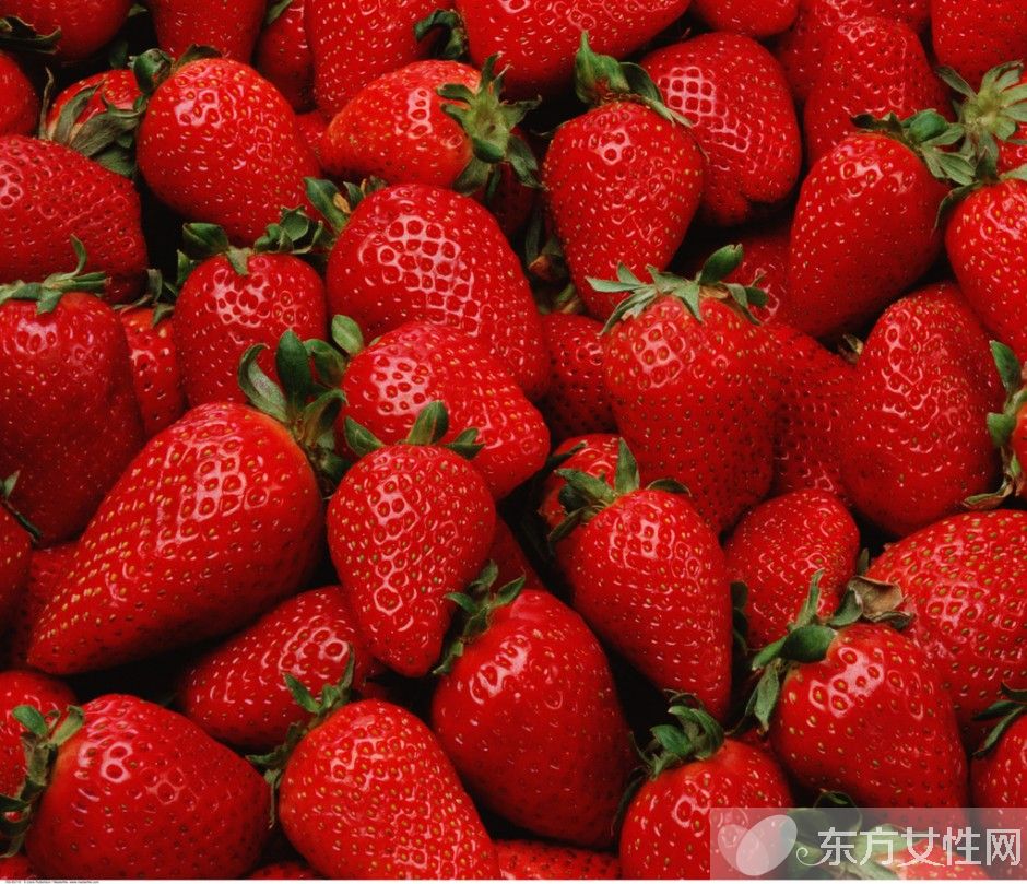 草莓的营养价值及功效 让你越吃越美的水果哦