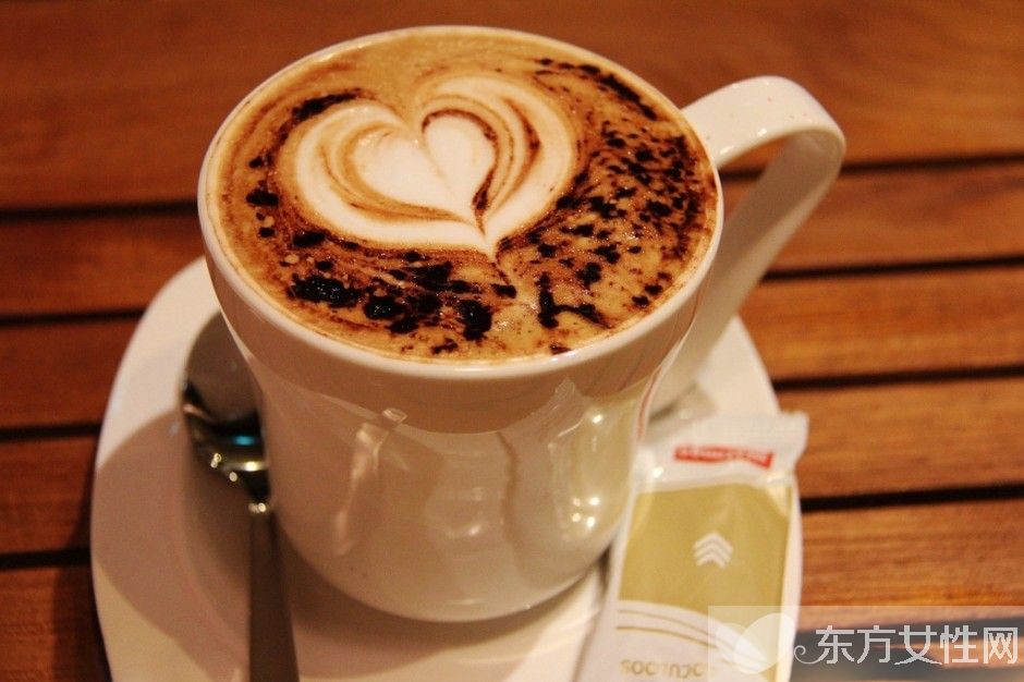 喝咖啡的好处与坏处 咖啡喝多了小心导致不孕症