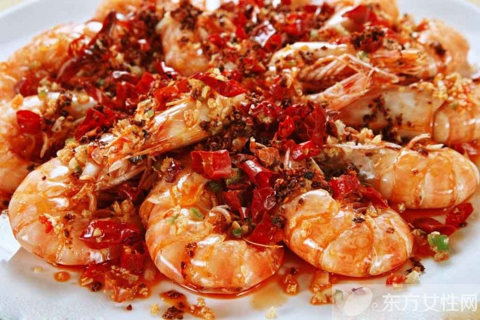 虾和什么不能一起吃 出现这些反应一定要及时就医