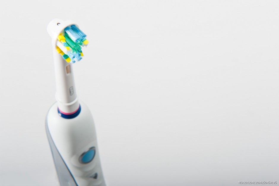 牙刷多久换一次 解读牙刷正确使用的方法