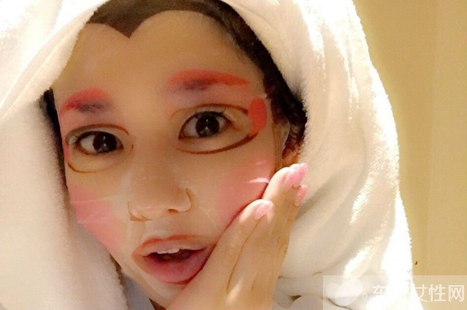 一天中敷面膜的最佳时间 这个点敷面膜等于毁容