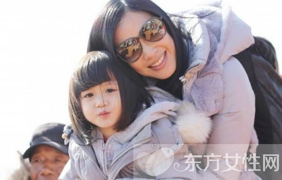 钟丽缇首谈失败婚姻 痛苦后选择坚强面对