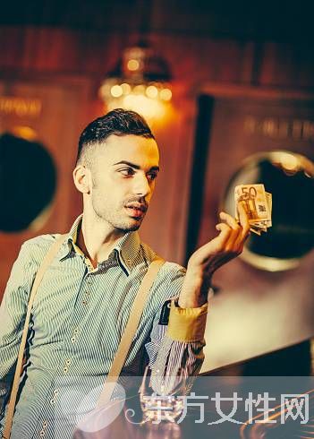 小心踩 雷  男人讨厌女人说这些话