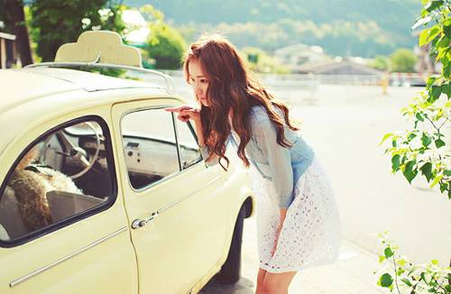 女人为什么会喜欢挽男人手臂 揭女性八大心理隐私