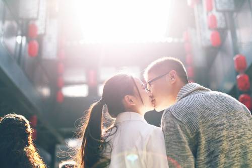 男女相处忌讳话题 不要评论彼此的床上功夫