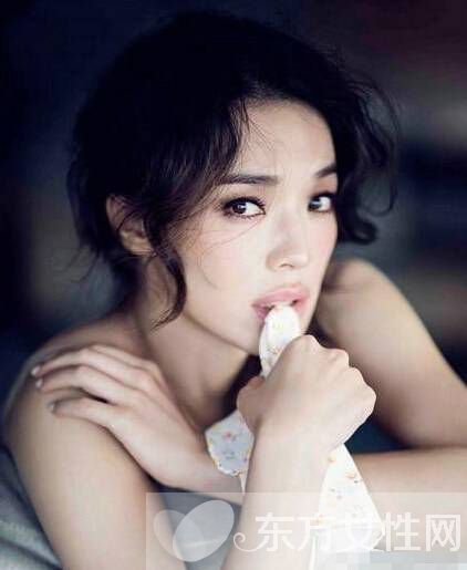  黄金剩斗士 舒淇的坎坷情感经历 有一种爱叫成全