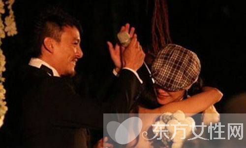  黄金剩斗士 舒淇的坎坷情感经历 有一种爱叫成全