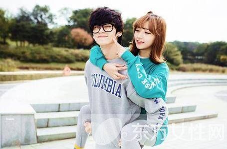 女人撒娇最好命 男人爱到停不下来