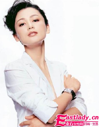 女星戏里戏外不懂检点 圈内公开演戏 抢男大战