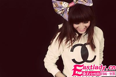 纠结忍受电话里小三的床语