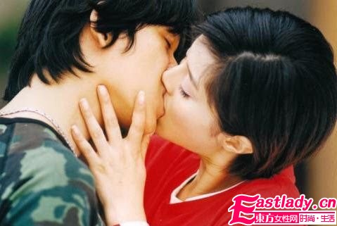娱乐圈明星的珍贵初吻献给了谁