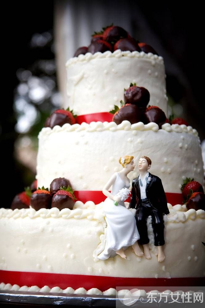 婚礼蛋糕的寓意 婚礼蛋糕三大切法