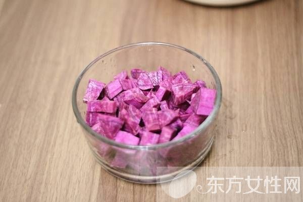 紫薯热饮的家常做法 黄豆与紫薯完美搭配