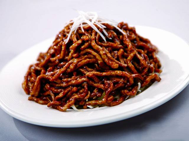 四川酱肉丝的地道做法 风味独特口感极佳