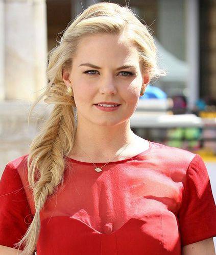 2016看欧美女星演绎时尚精致新娘发型