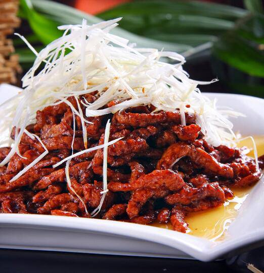 四川酱肉丝的地道做法 风味独特口感极佳