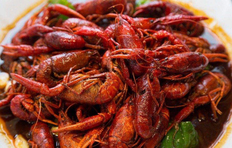 美味十三香龙虾的做法 味鲜且低脂肪