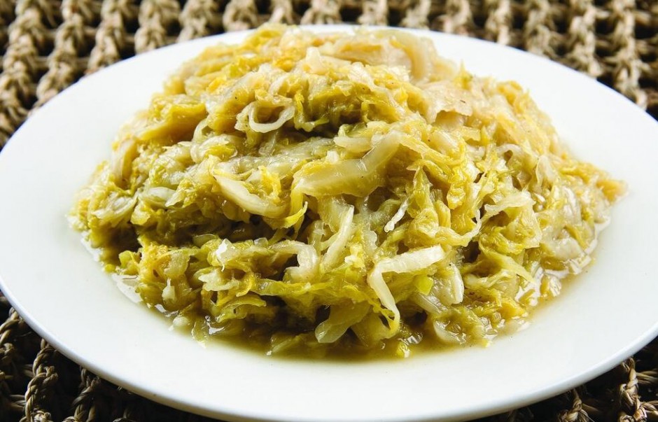 酸菜炖排骨是什么地方的菜 揭酸菜炖排骨做法