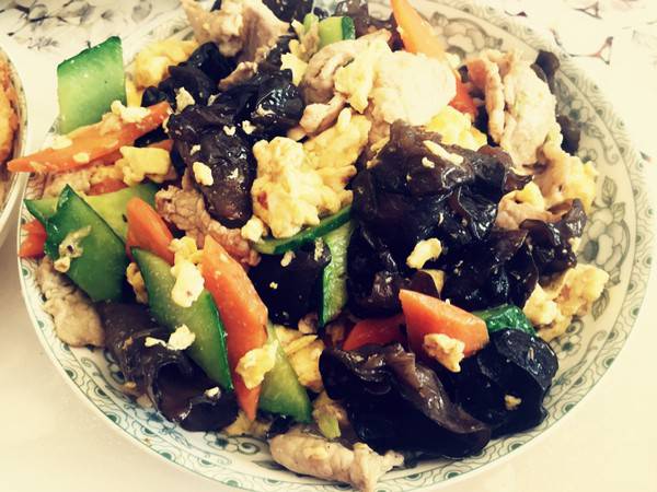 6款木耳做法及食用禁忌 排毒养颜治贫血