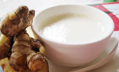 广东风味小吃姜撞奶的制作方法 简单易学益处多