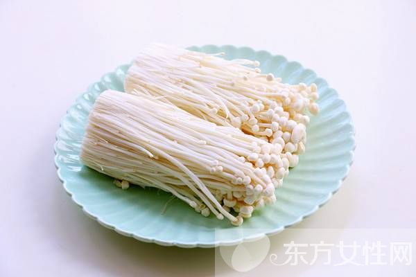 创新金针菇吃法 营养健康味更鲜